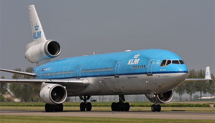 No Forced Redundancies for 700 KLM Cabin Employees