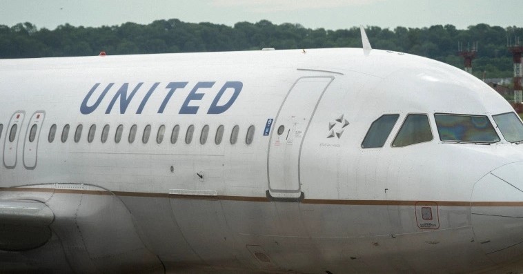 United Airlines Will Cut More Than 16,000 Jobs