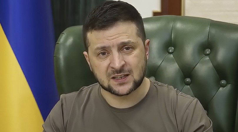 Zelensky: Stay Away From Military Facilities in Occupied Territory